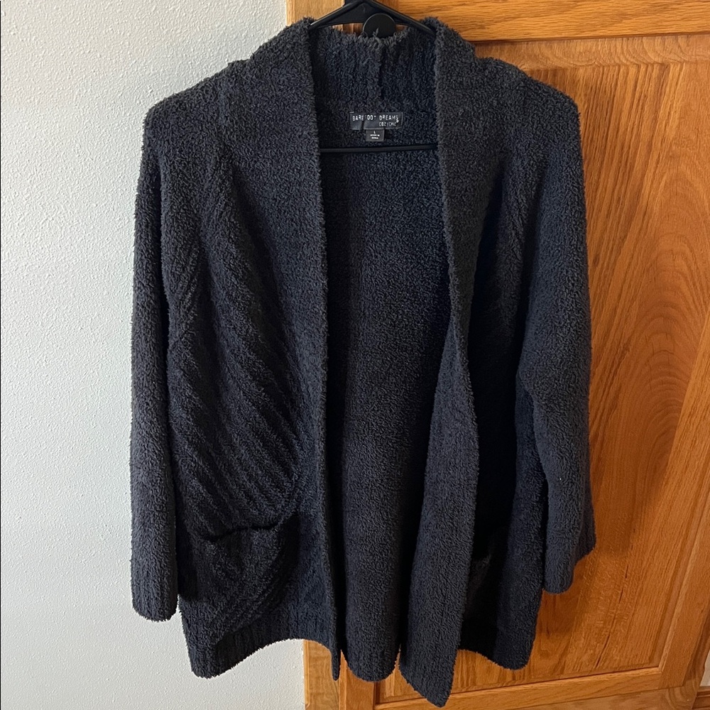Barefoot dreams sweater